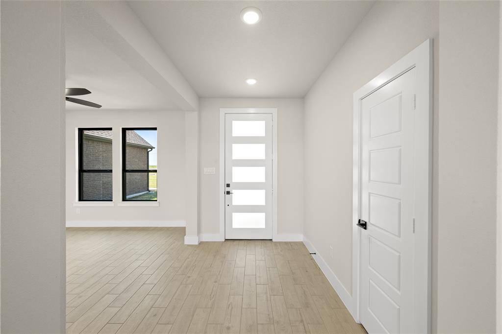 Waxahachie, TX 75165,2850 FM No 878