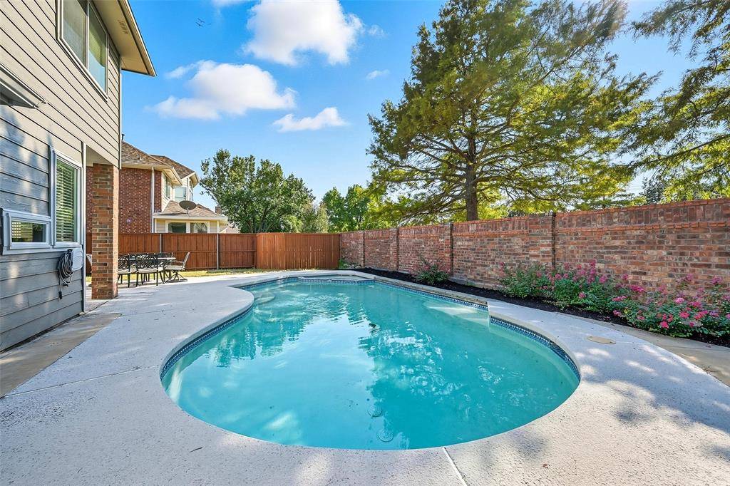 Addison, TX 75001,14613 Woodshadow Lane