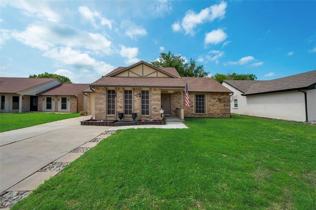 Forney, TX 75126,523 Magnolia Drive