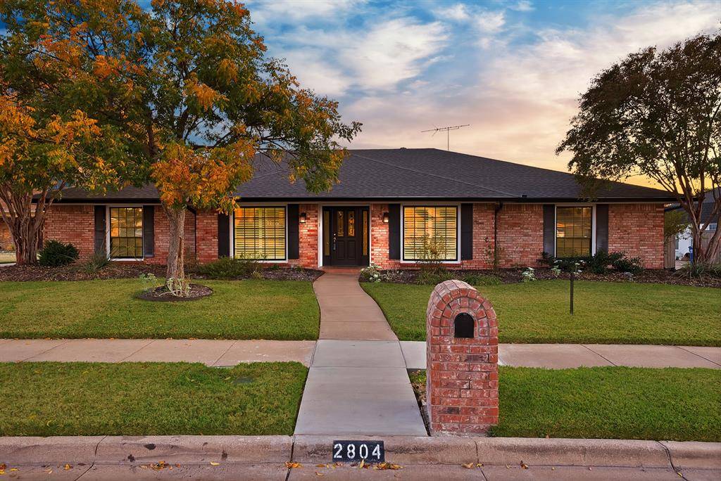 Pantego, TX 76013,2804 Wood Wind Drive