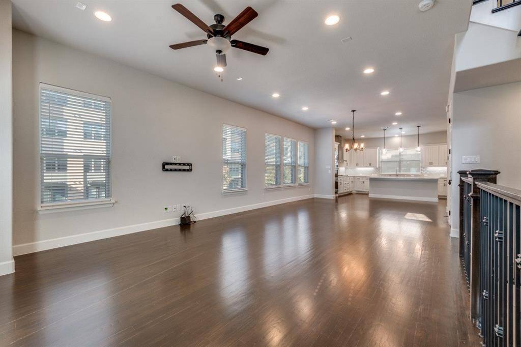 Dallas, TX 75231,8202 Laflin Lane