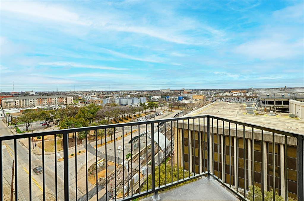 Dallas, TX 75215,1001 Belleview Street #801