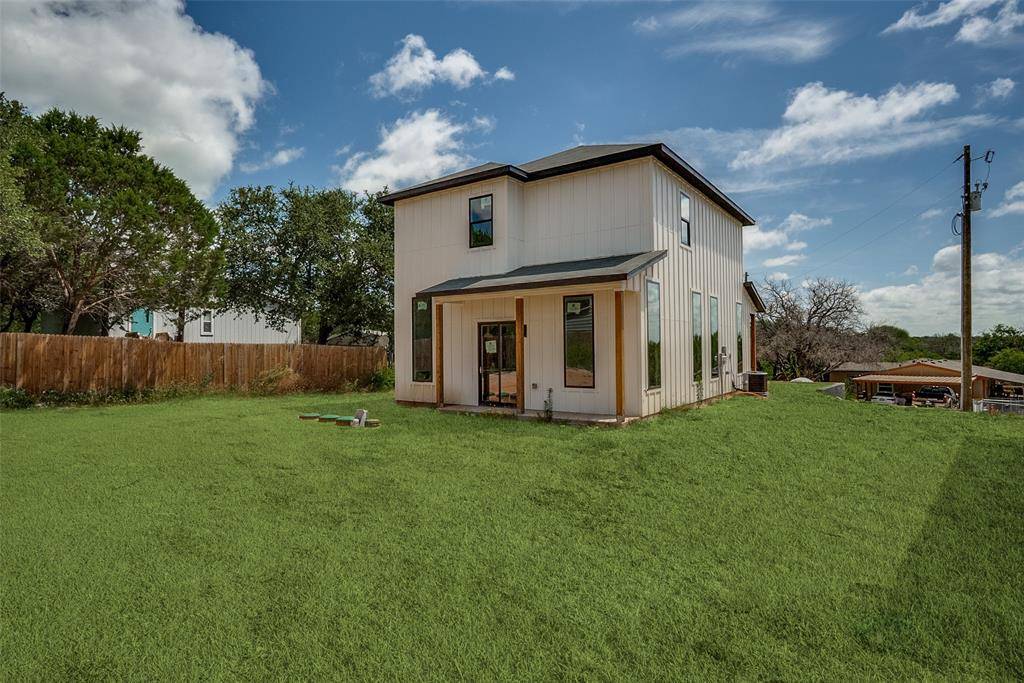 Granbury, TX 76048,2518 Elk Trail