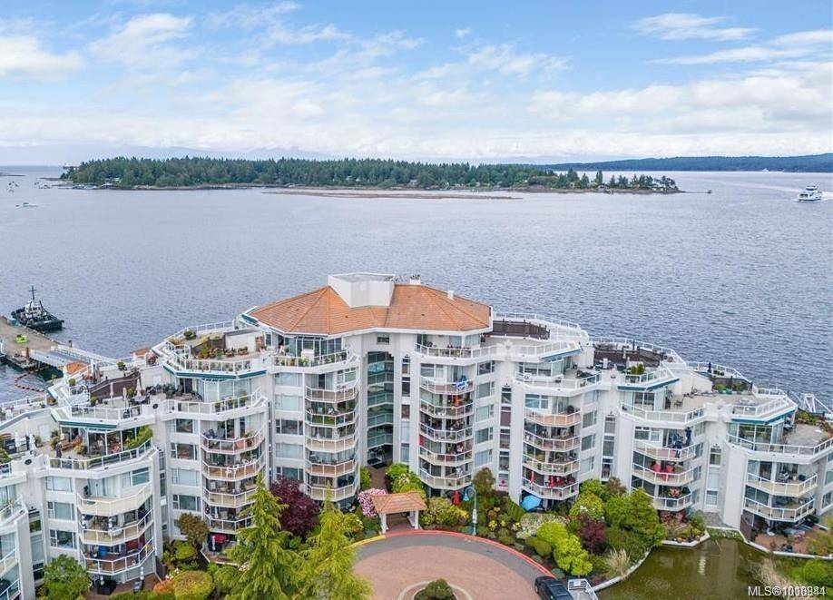 Nanaimo, BC V9R 6M6,150 Promenade Dr #208