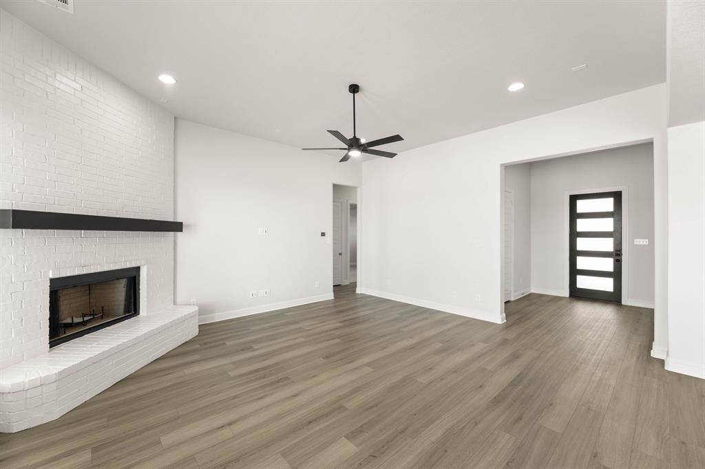 Midlothian, TX 76065,6211 Cedar Elm Road