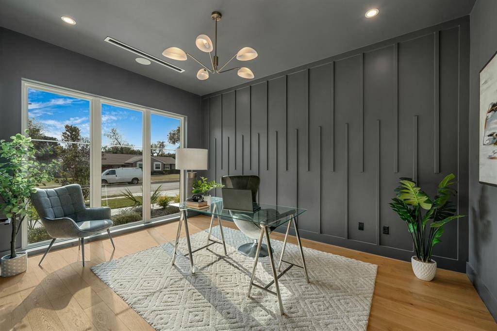 Dallas, TX 75229,3627 Merrell Road