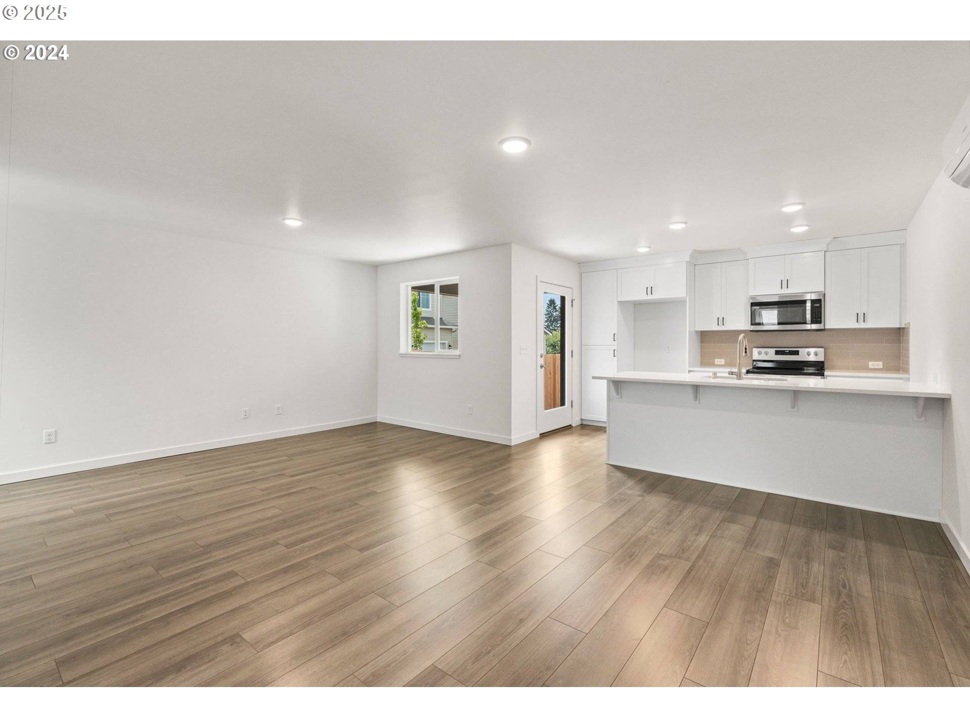 Vancouver, WA 98661,5915 NE 70TH ST