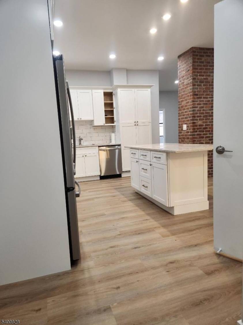 Newark City, NJ 07102,111 Mulberry St #6I