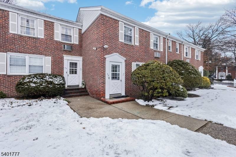 Springfield Twp., NJ 07081,445 Morris Ave #D11