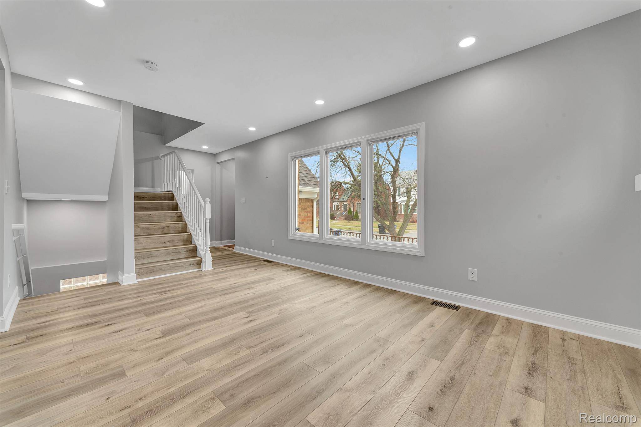 Detroit, MI 48224,5291 Devonshire RD