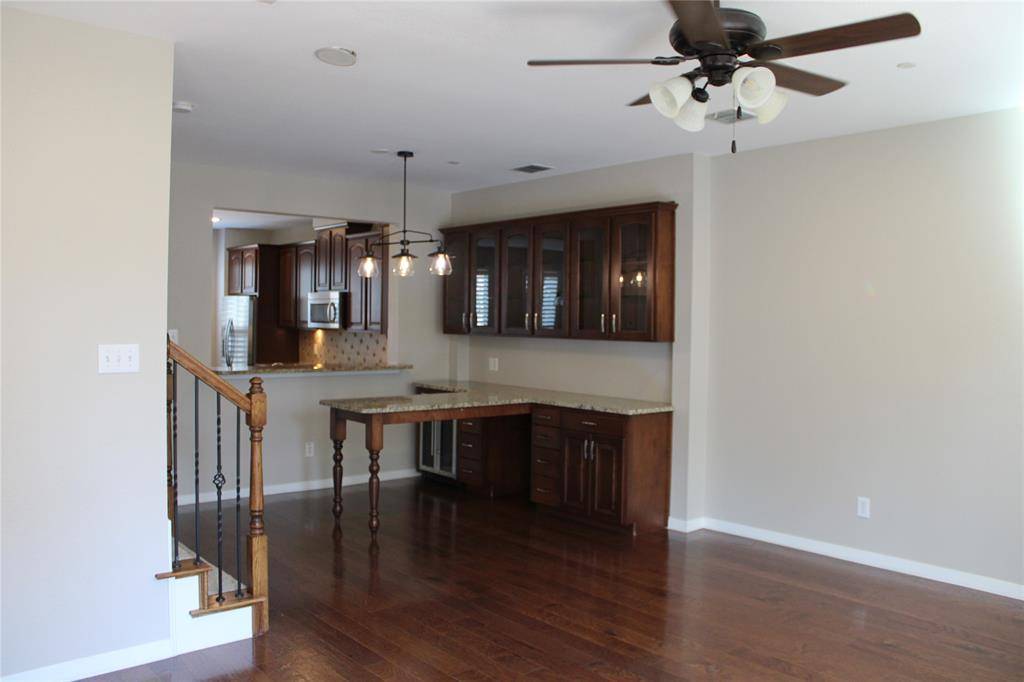 Addison, TX 75001,3912 Asbury Lane