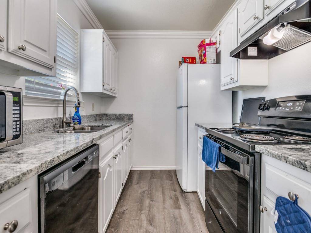 Waxahachie, TX 75165,210 Myrtle Avenue