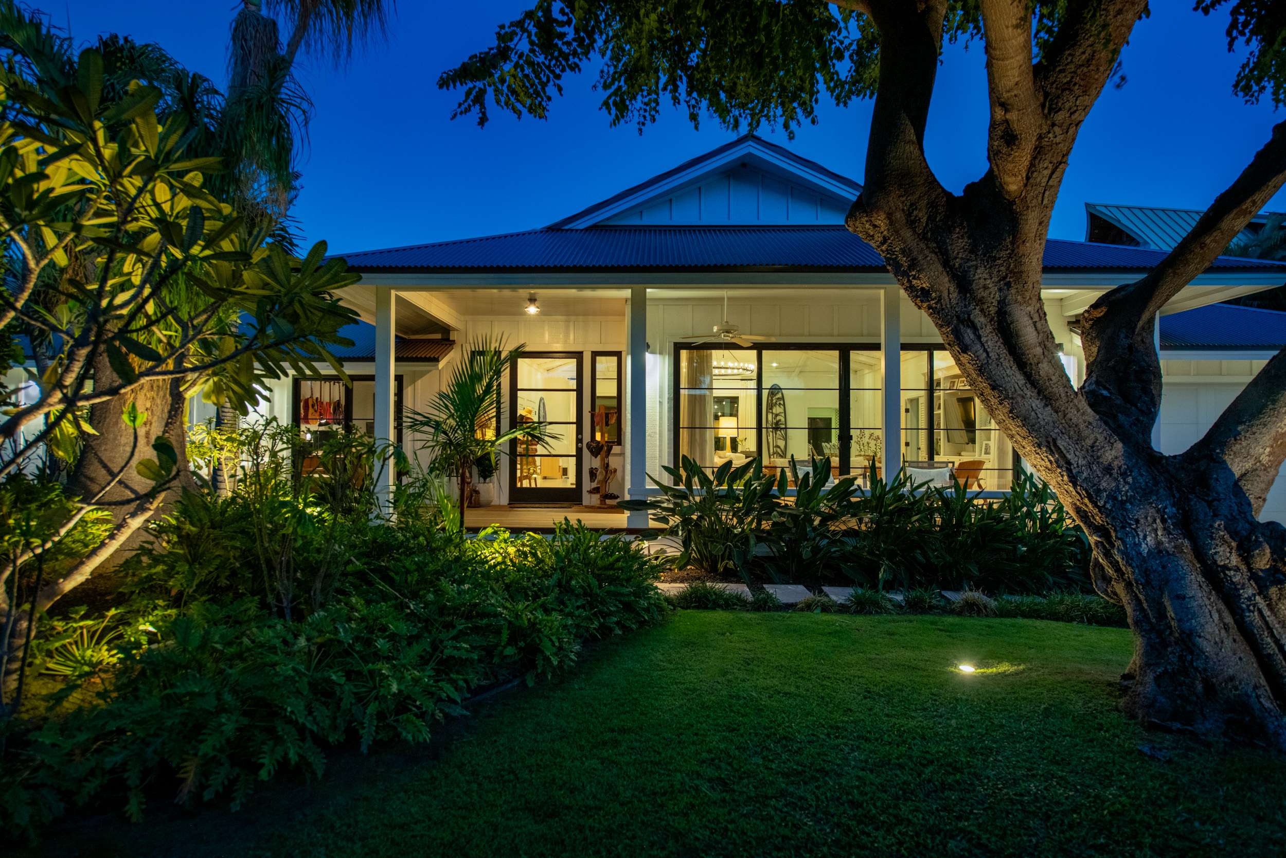 Kamuela, HI 96743,69-1687 PUAKO BEACH DR