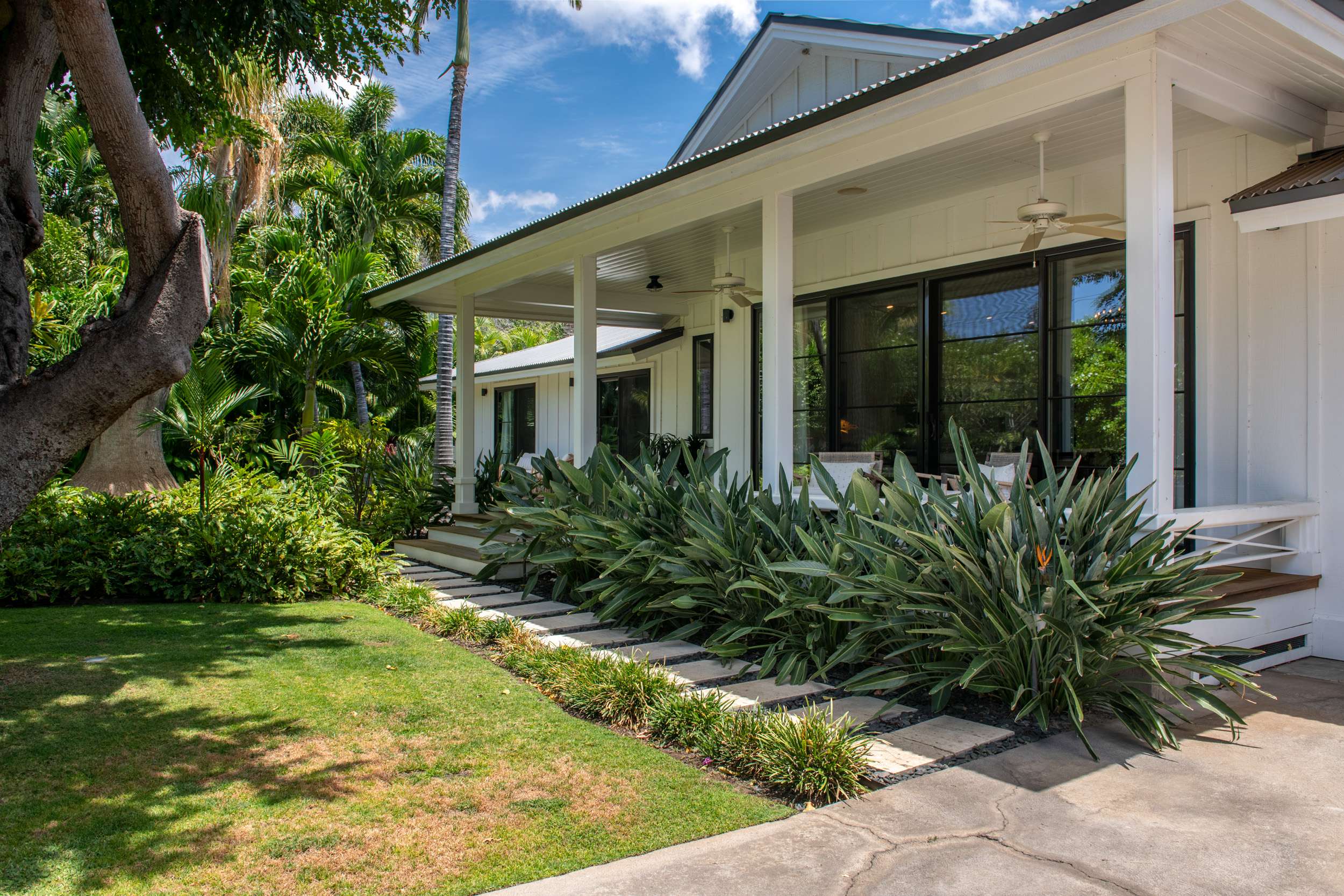 Kamuela, HI 96743,69-1687 PUAKO BEACH DR