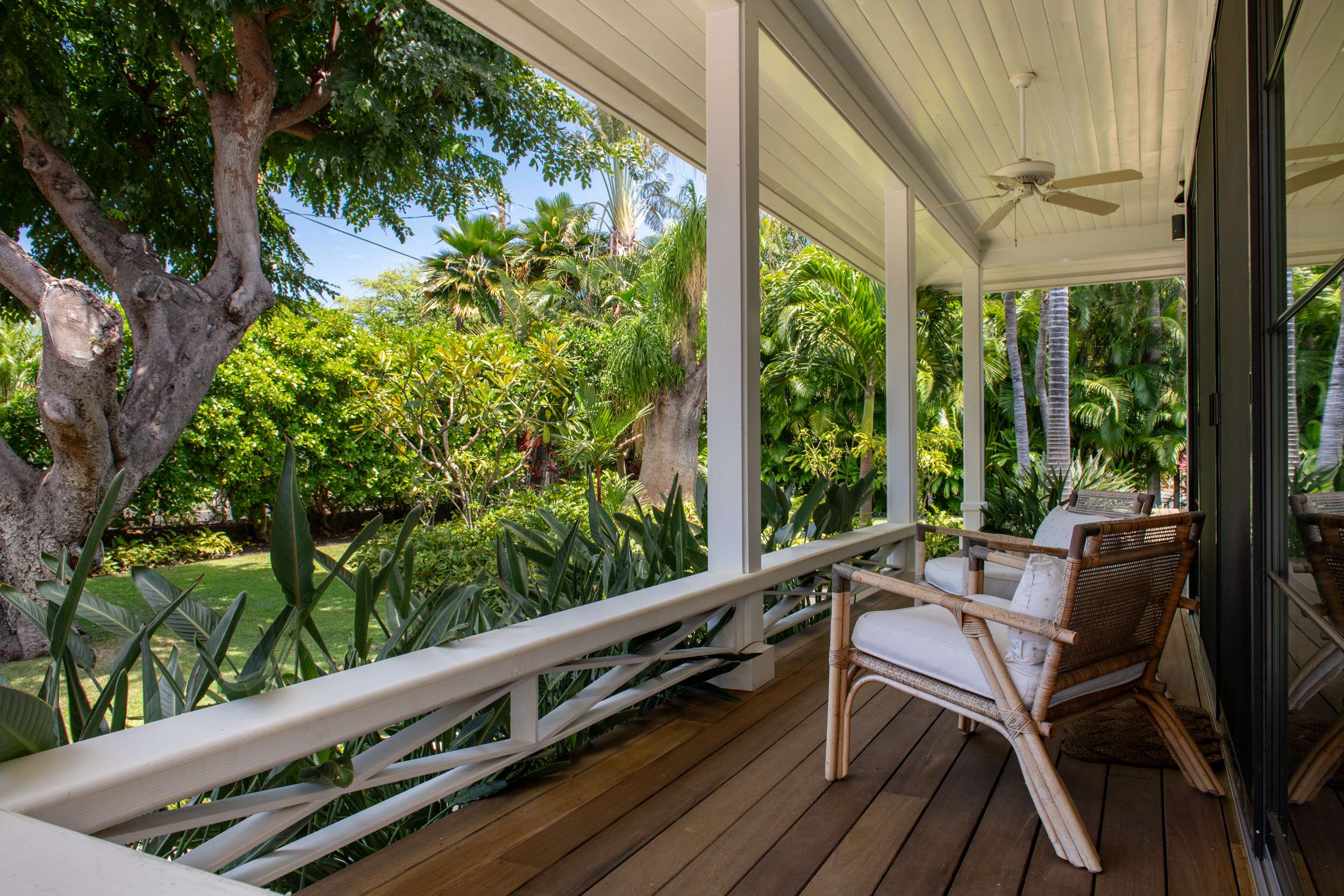 Kamuela, HI 96743,69-1687 PUAKO BEACH DR