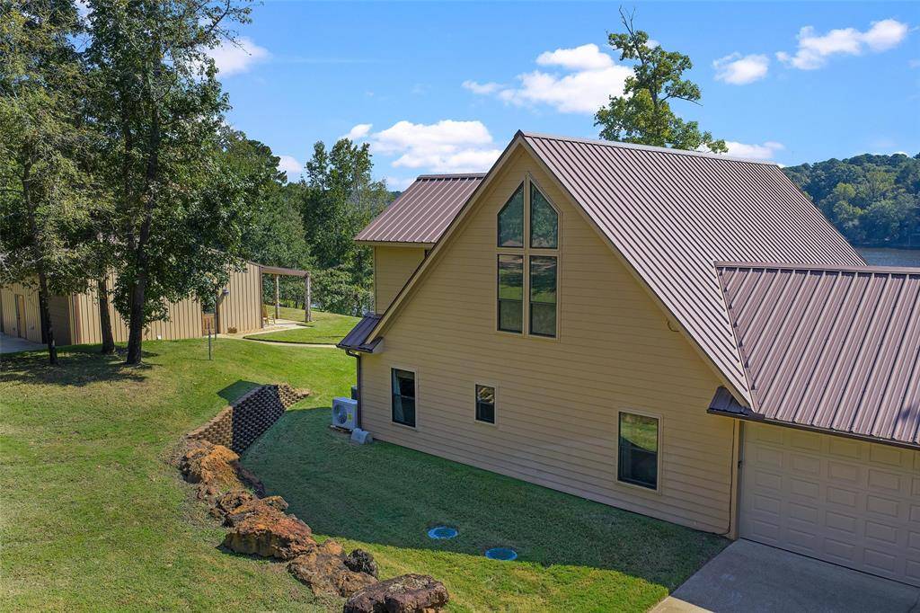 Gladewater, TX 75647,1301 & 1285 S Lake Drive