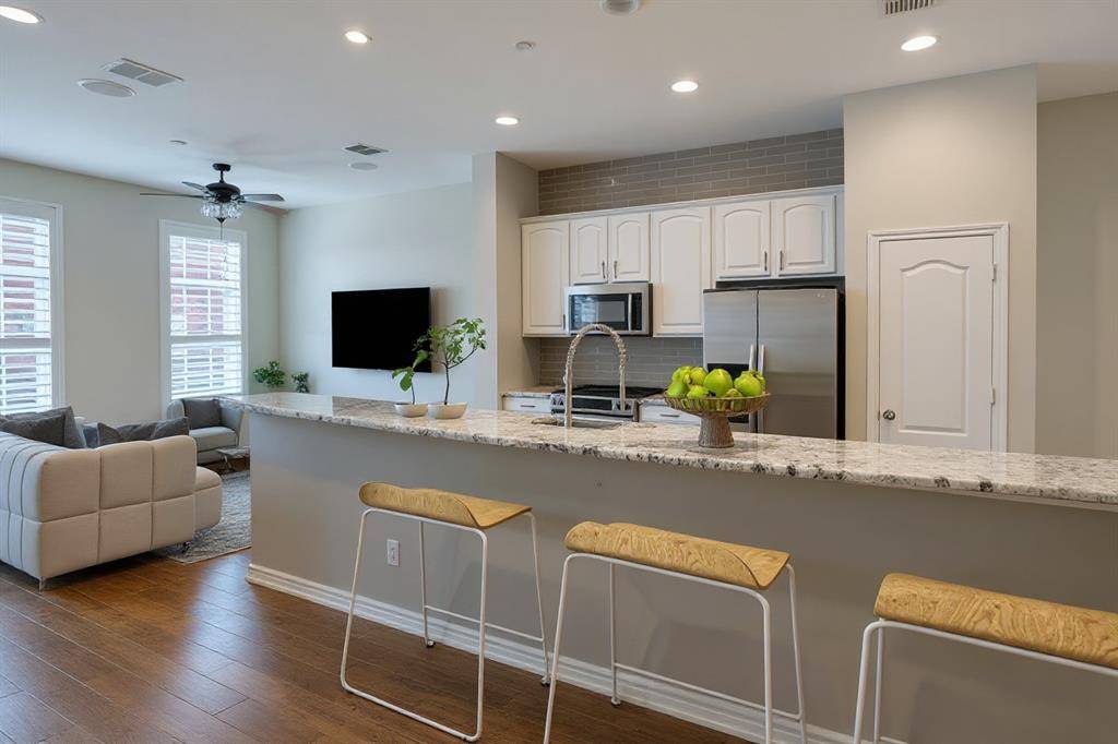 Addison, TX 75001,15846 Breedlove Place #152