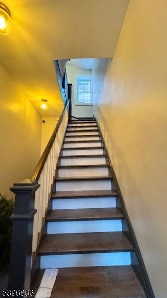 Newark City, NJ 07104,113 Broadway #1