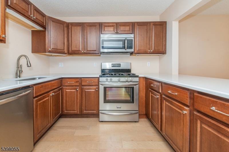 Lincoln Park Boro, NJ 07035,145 Robertson Way