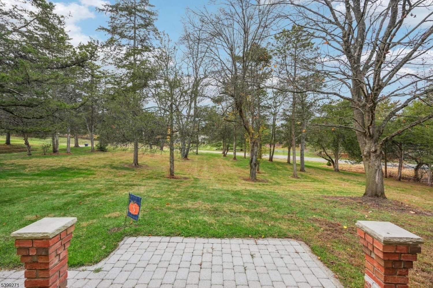 Branchburg Twp., NJ 08876,215 Readington Rd