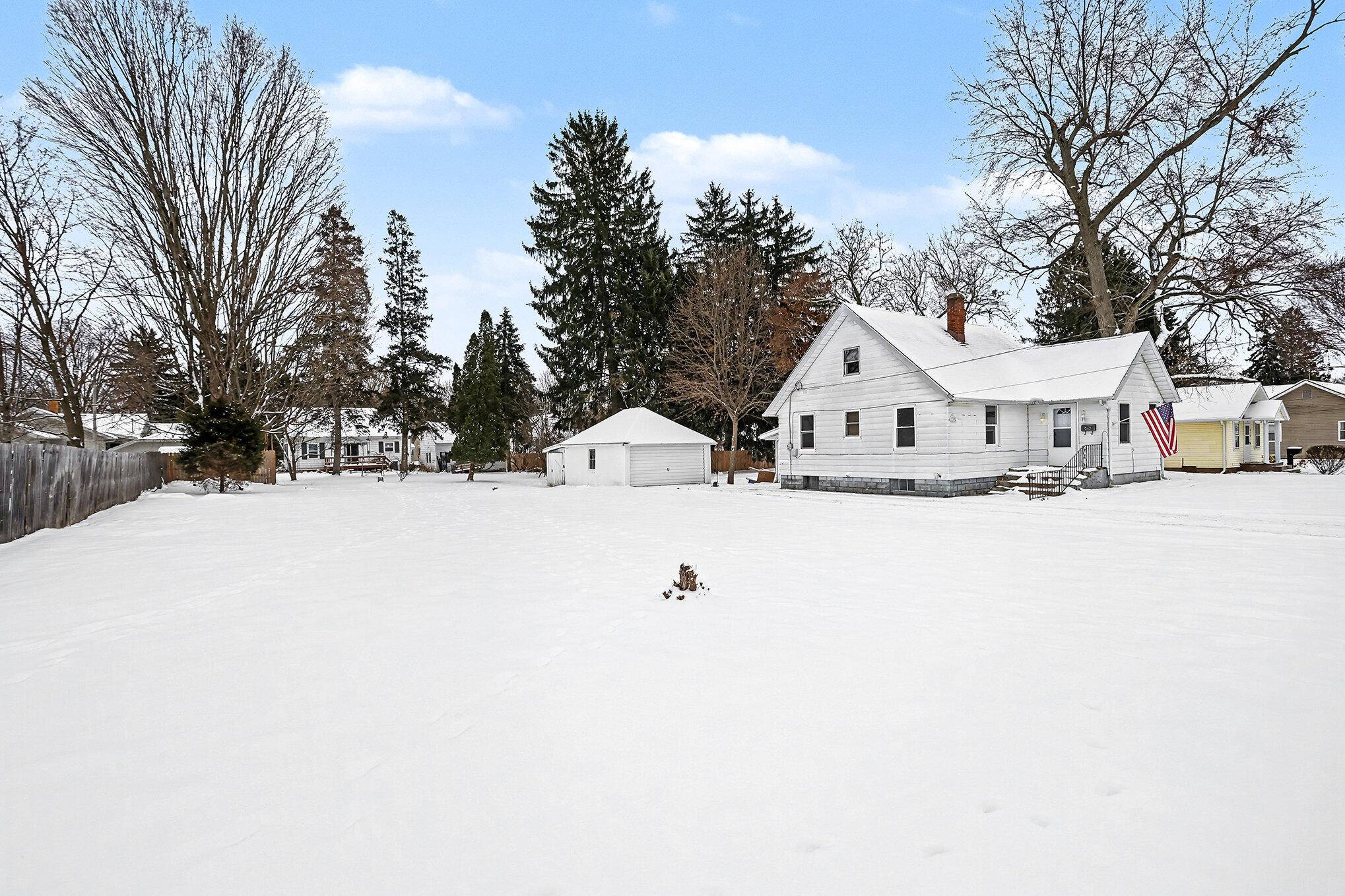 Buchanan, MI 49107,314 Chippewa ST