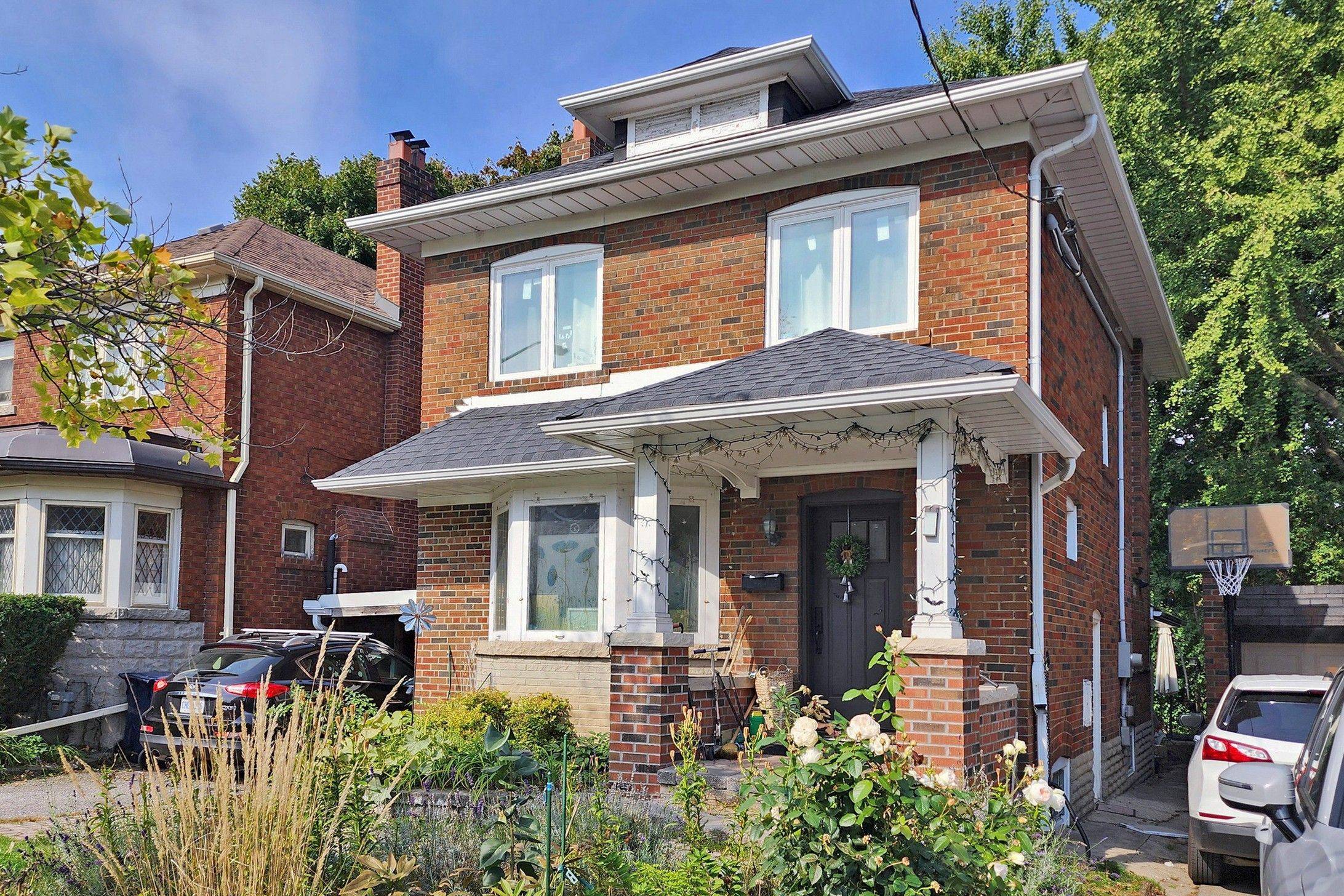 Toronto C04, ON M4N 1S6,88 Lawrence AVE E #Basement