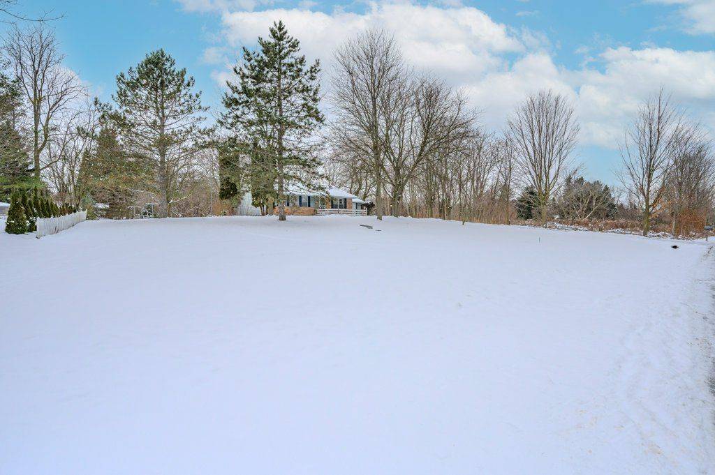 Kitchener, ON N2R 1M1,39 Bannockburn RD