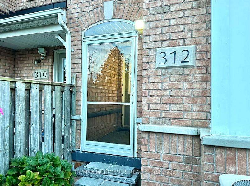 Toronto E11, ON M1B 6C4,312 Mclevin AVE #BSMT