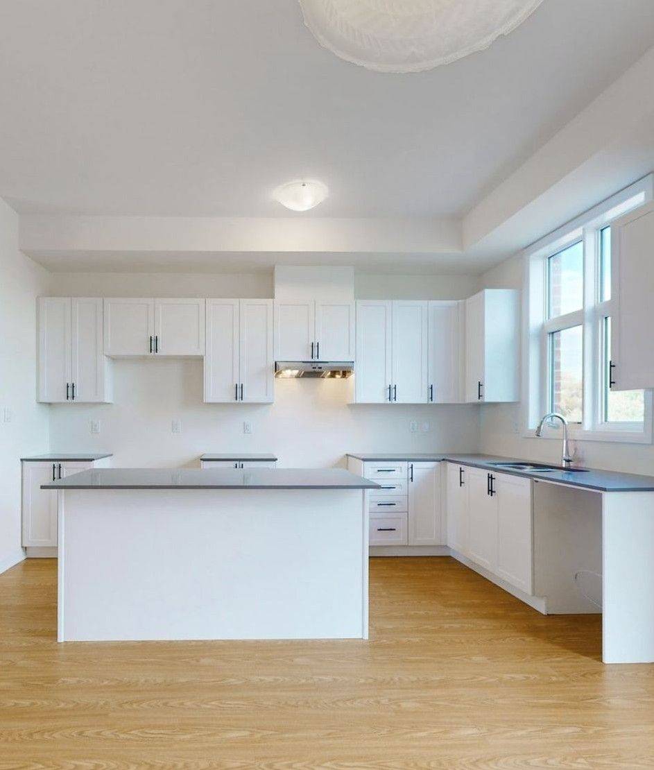 Richmond Hill, ON L4S 0P9,93 Millman LN