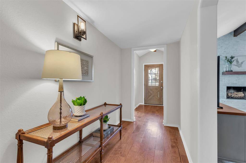 Bedford, TX 76021,1637 Bedford Oaks Drive