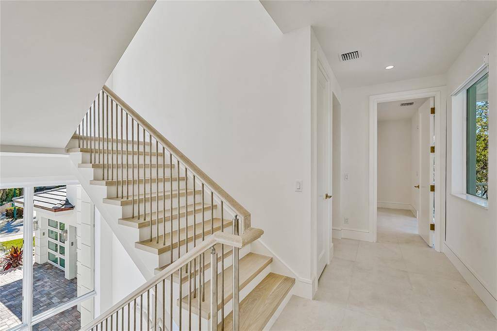 Juno Beach, FL 33408,Address not disclosed