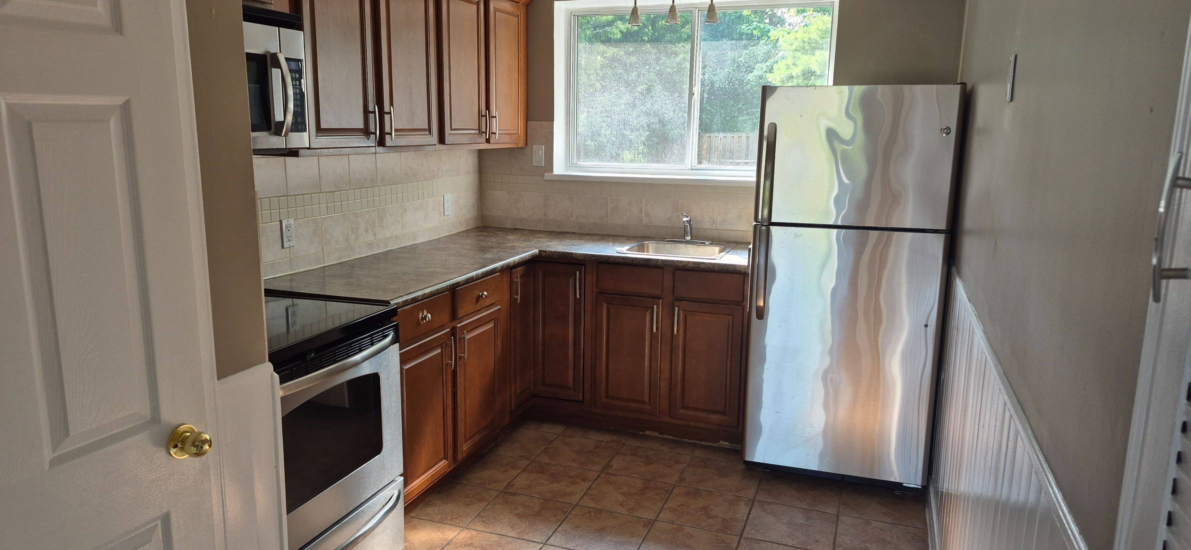 Mississauga, ON L5M 1V7,88 Vista BLVD