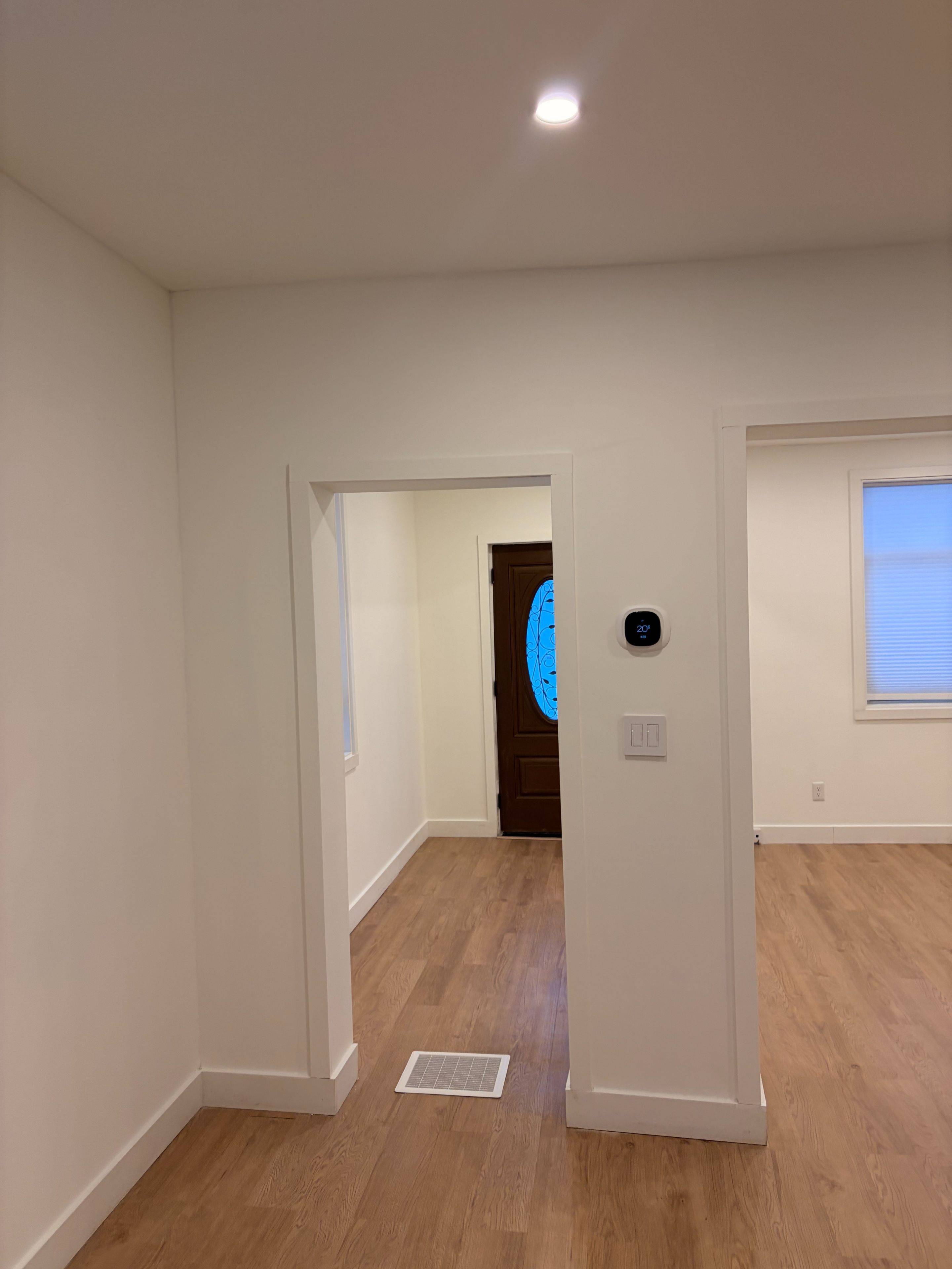 Hanover, ON N4N 2V4,563 12TH AVE