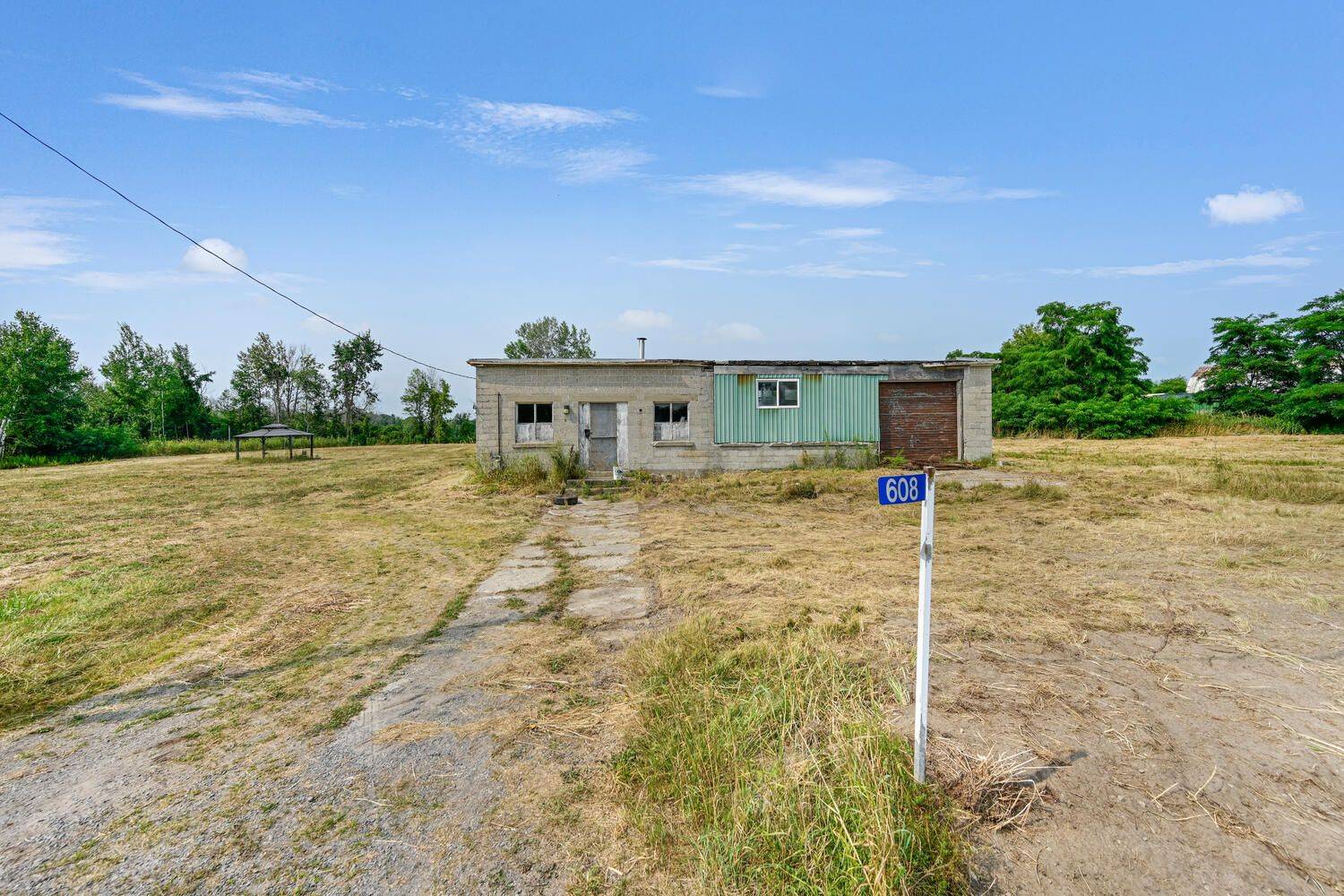 Edwardsburgh/cardinal, ON K0E 1E0,608 Froom RD