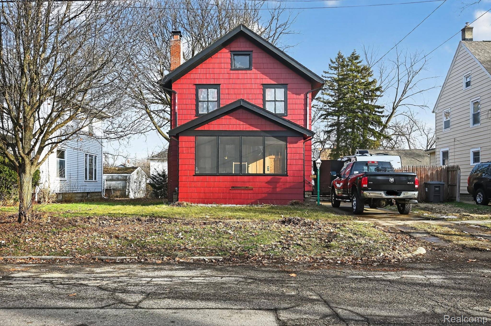 Jackson, MI 49202,315 N Grinnell ST