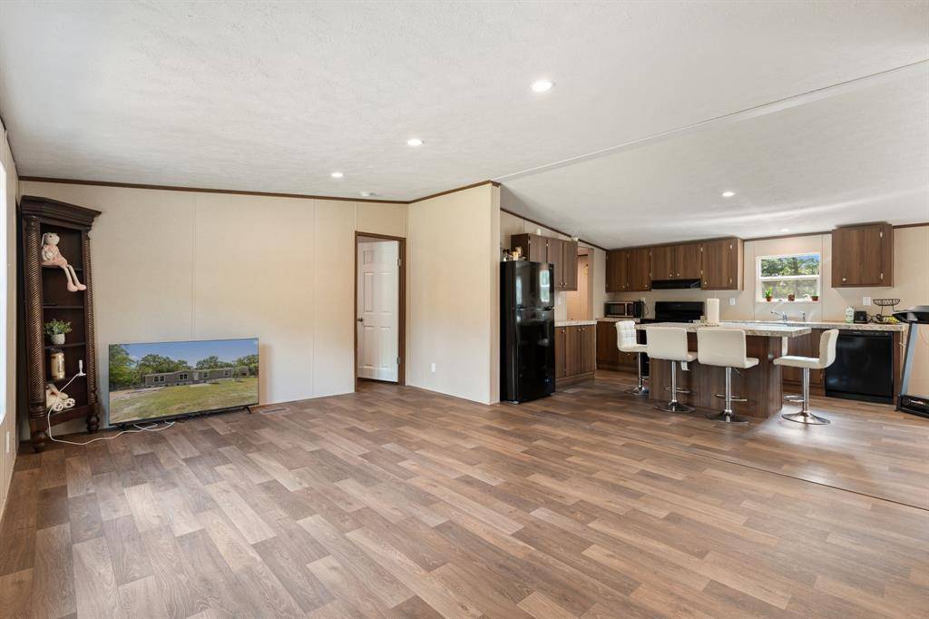 Scurry, TX 75158,1679 Oak Circle