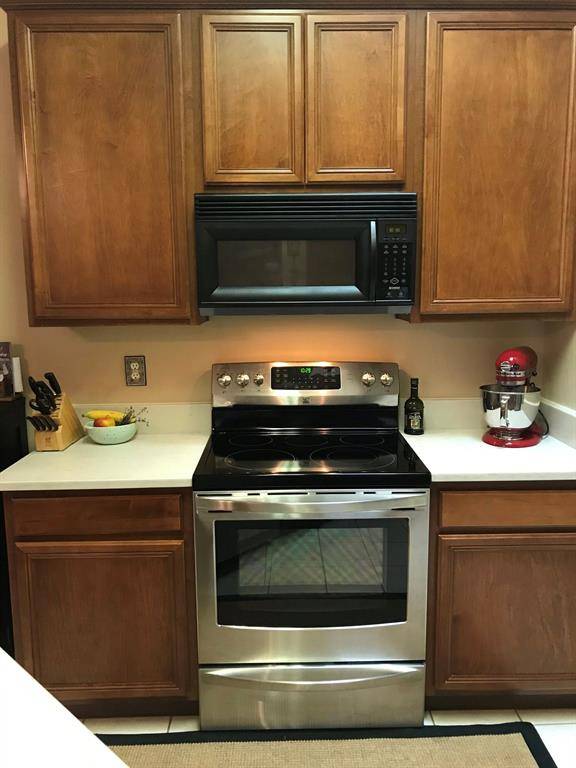 Denton, TX 76208,1614 Poinsettia Boulevard