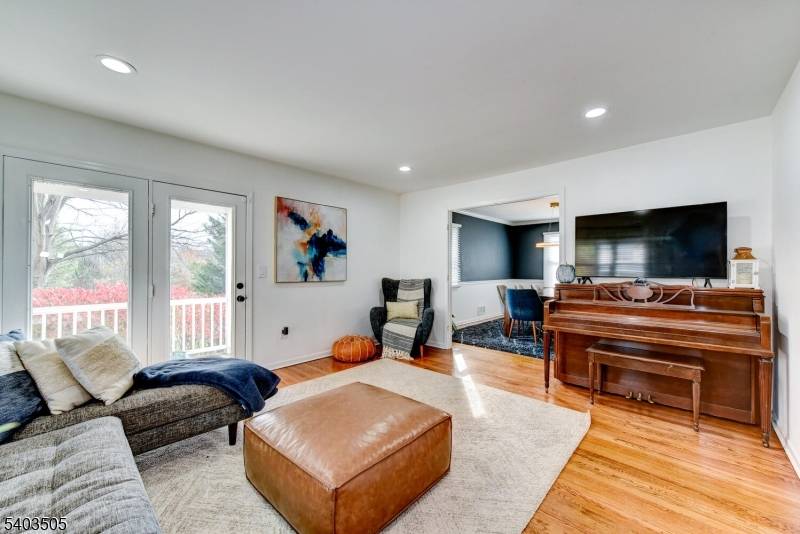 Hillsborough Twp., NJ 08844,3 Fine Rd