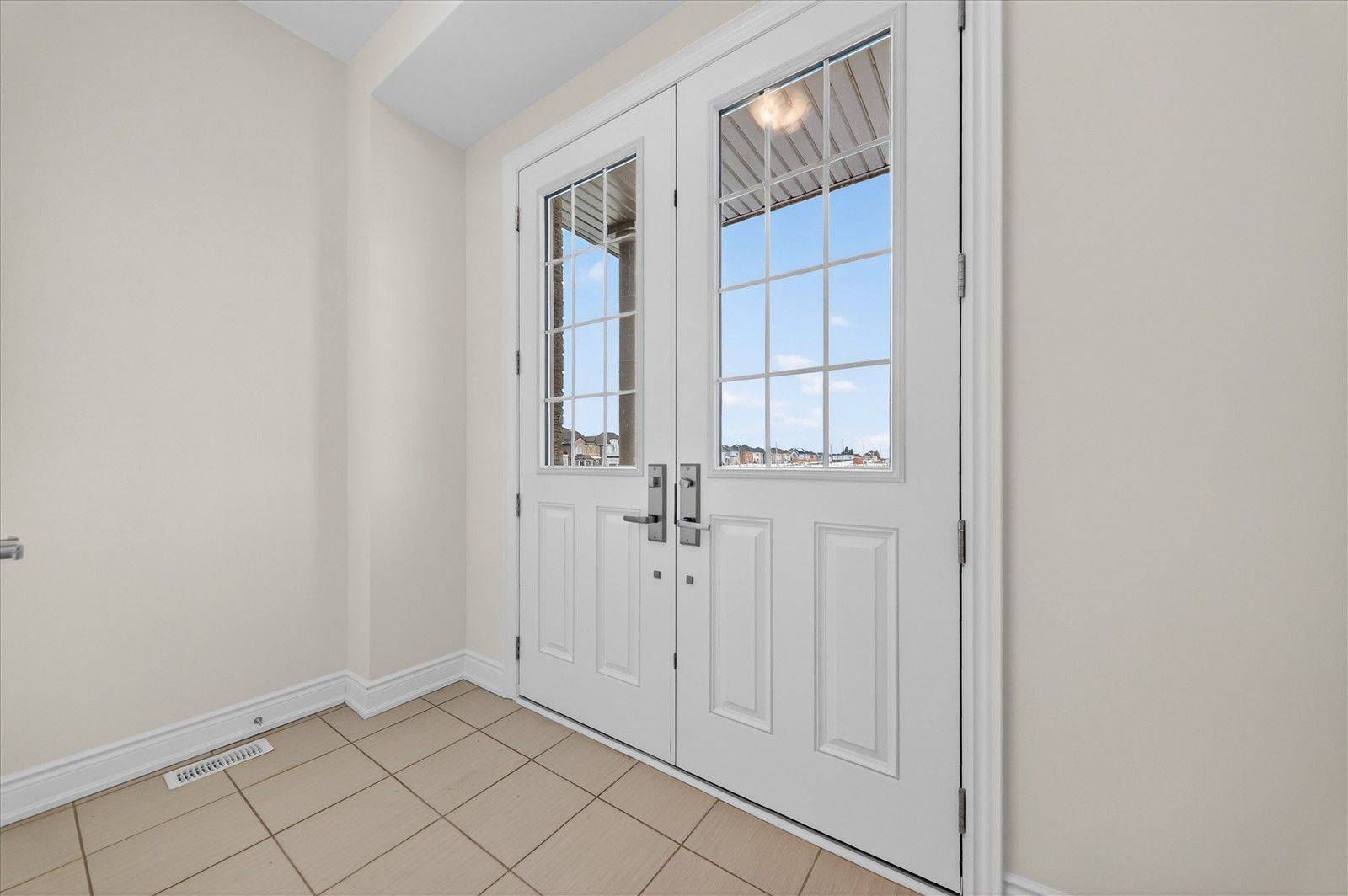 Clarington, ON L1B 0W4,2271 Rudell RD