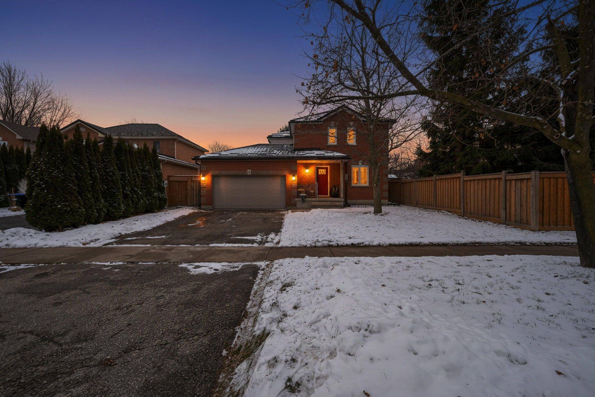 New Tecumseth, ON L0G 1A0,3 Dugdale AVE