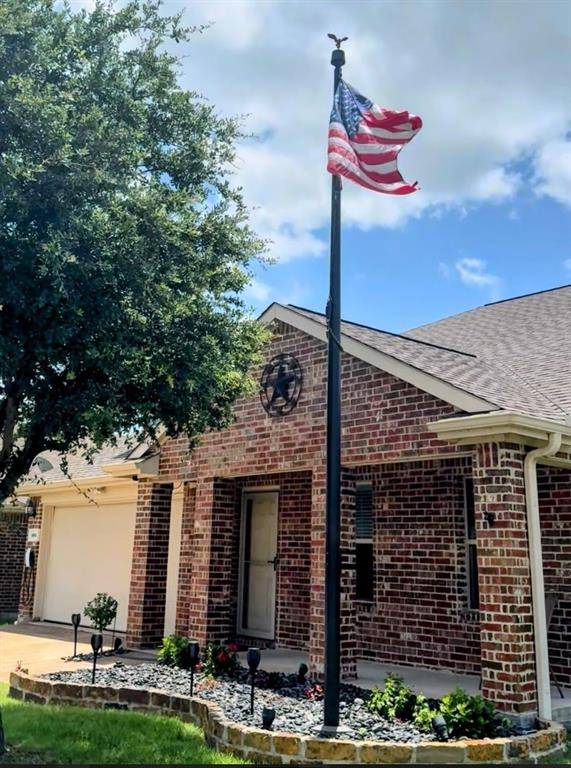 Lavon, TX 75166,484 Harding Lane