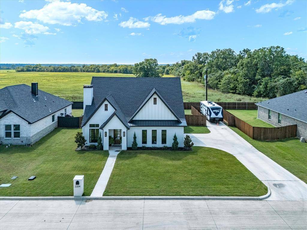 Bridgeport, TX 76426,2204 Briarwood Drive