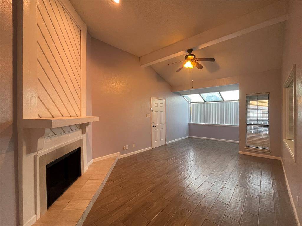 Arlington, TX 76011,2105 Count Fleet Drive #212