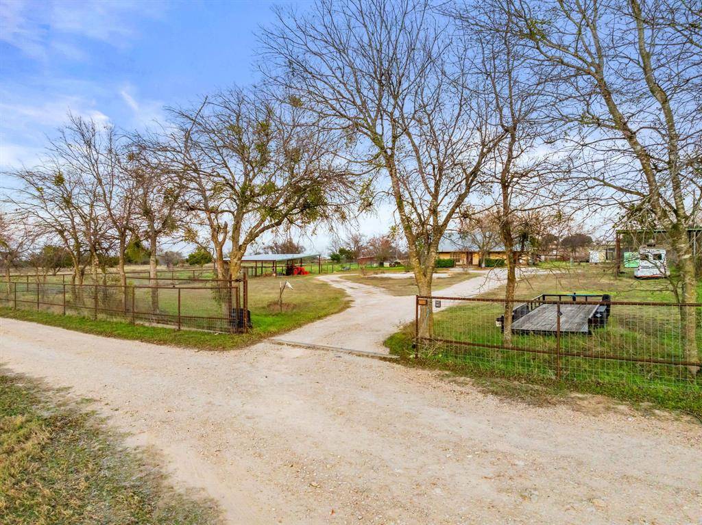 Belton, TX 76513,2700 AUCTION BARN