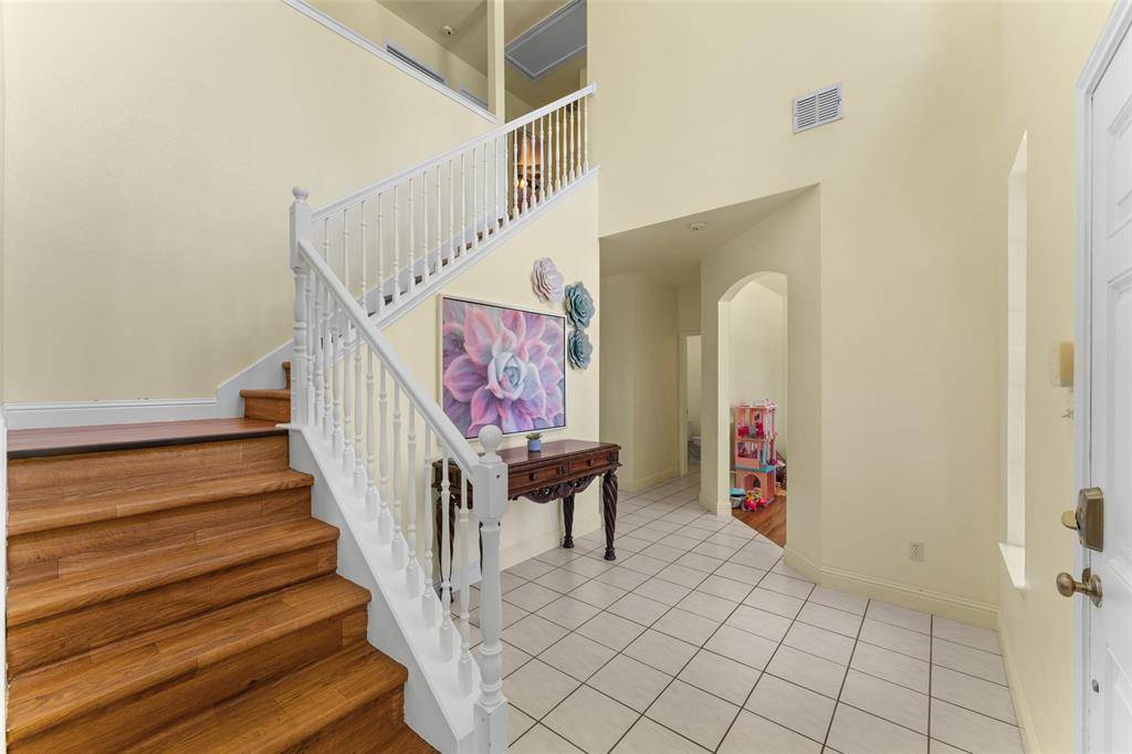 Desoto, TX 75115,217 Buffalo Creek Drive