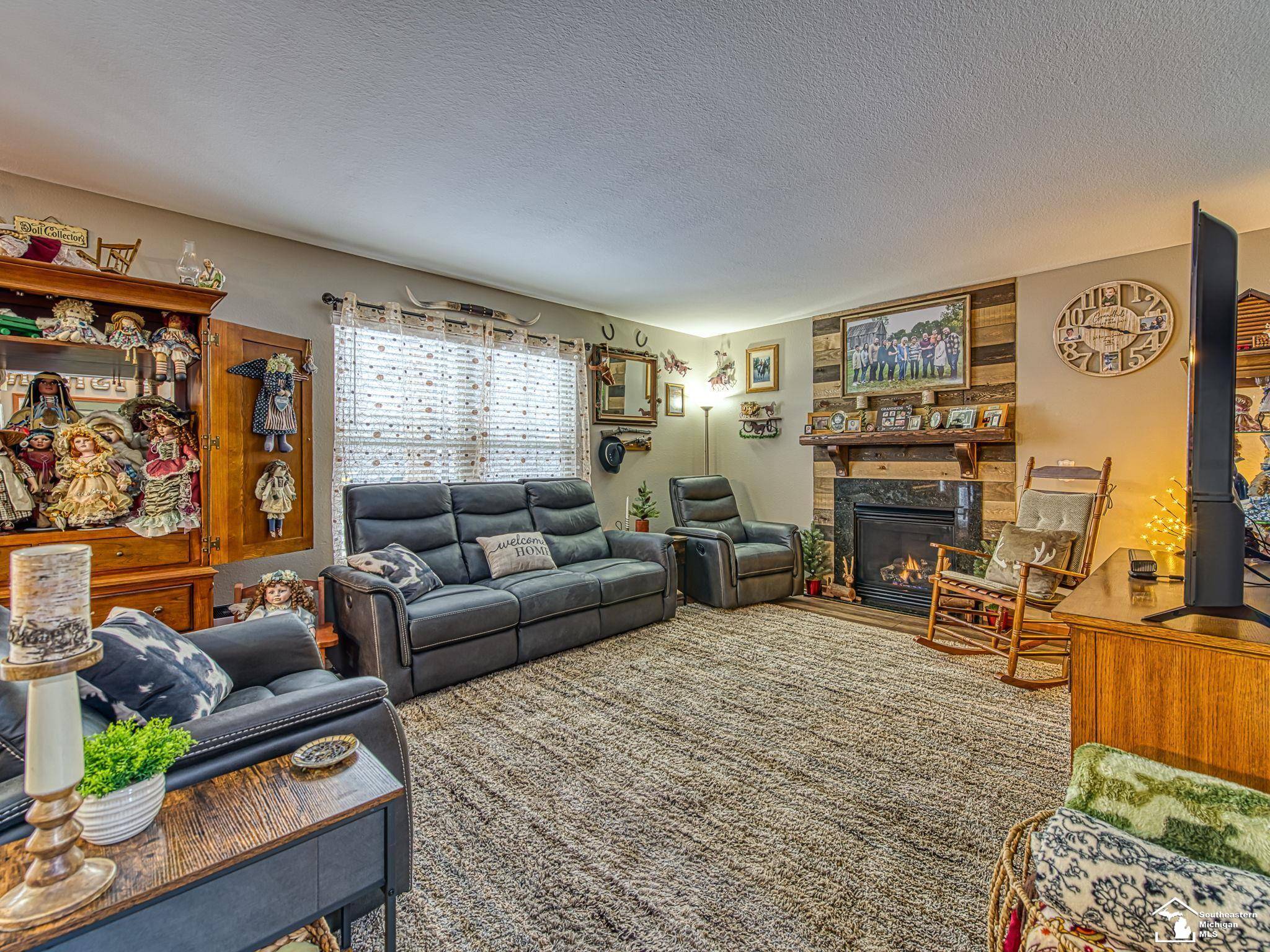 Temperance, MI 48182,7497 Savanna DR