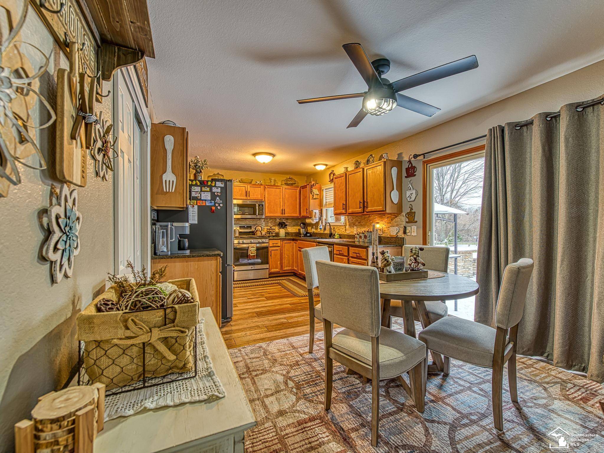 Temperance, MI 48182,7497 Savanna DR