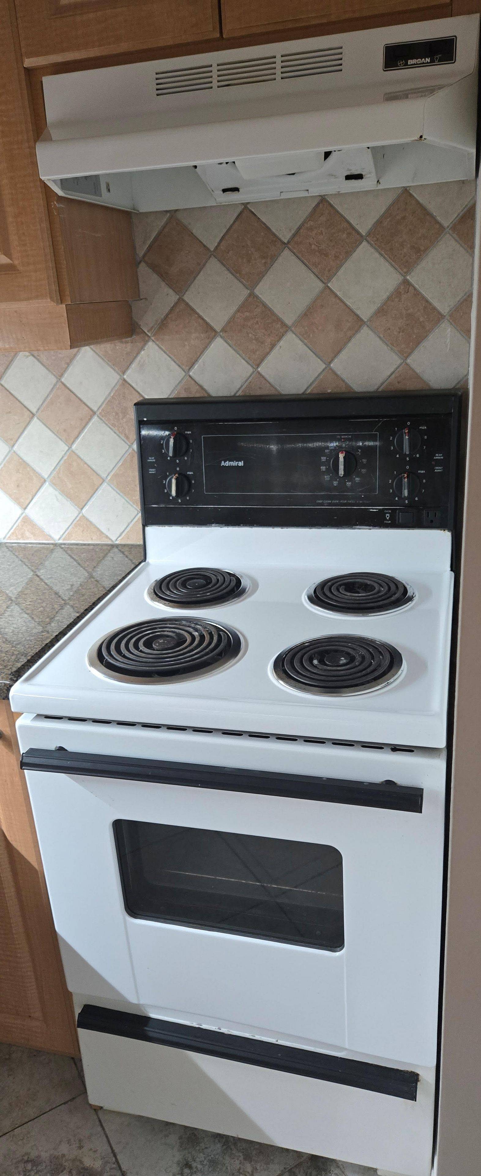 Pickering, ON L1V 1P4,1434 Rosebank RD #Bsmt 2