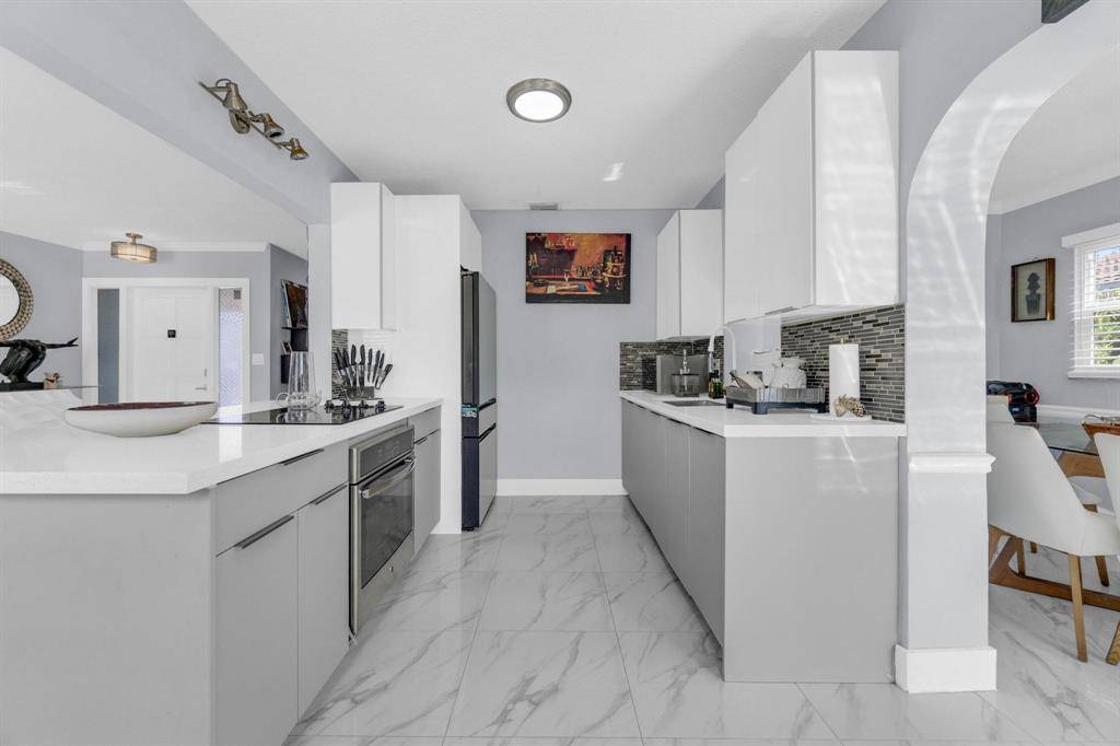 Coral Springs, FL 33065,Address not disclosed