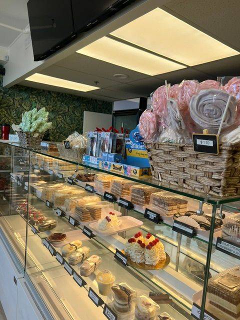 Newmarket, ON L3Y 4T9,16 Wilstead DR